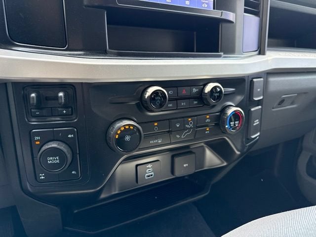 2025 Ford Super Duty F-250 SRW XL