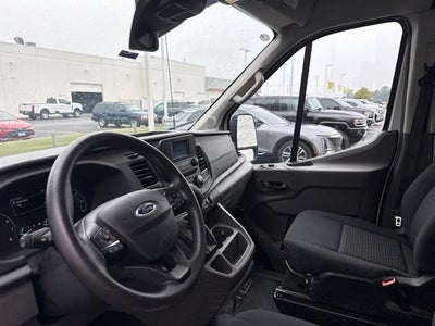 2025 Ford Transit Cargo Van T-250 148" Med Rf 9070 GVWR RWD