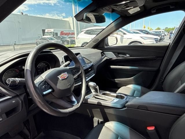 2024 Cadillac CT4 Luxury
