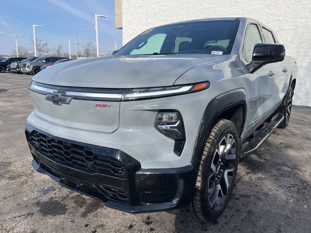 2025 Chevrolet Silverado EV RST - Max Range