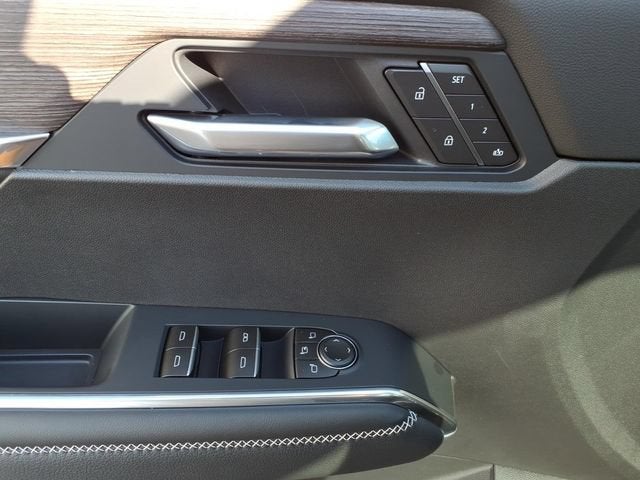 2027 GMC Acadia Denali