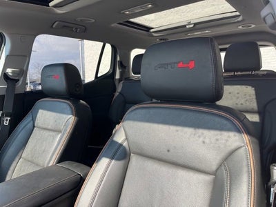 2023 GMC Acadia AT4