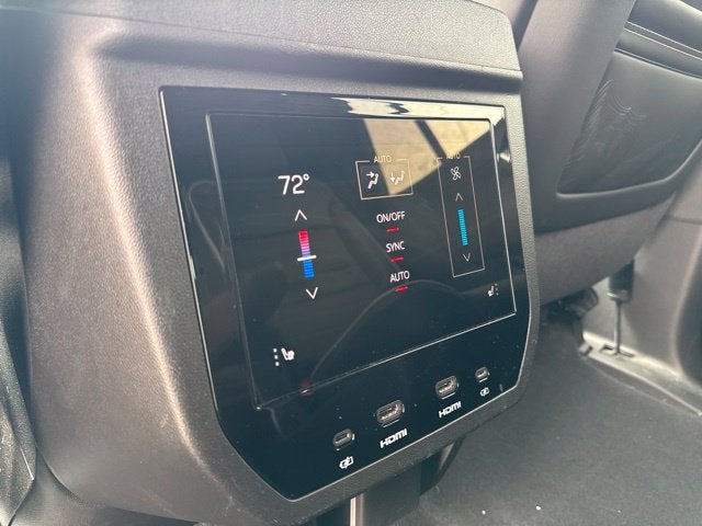 2025 GMC Yukon Denali Ultimate