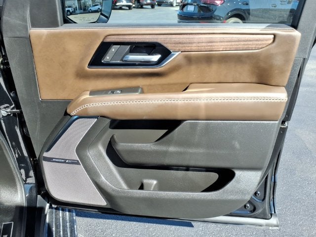 2025 GMC Yukon Denali Ultimate