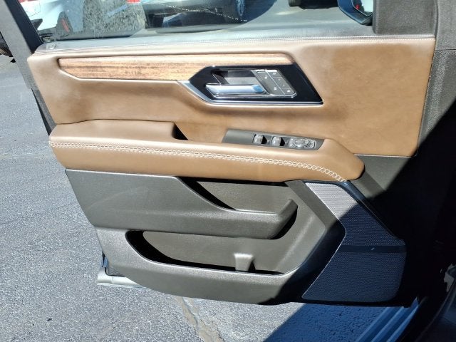 2025 GMC Yukon Denali Ultimate
