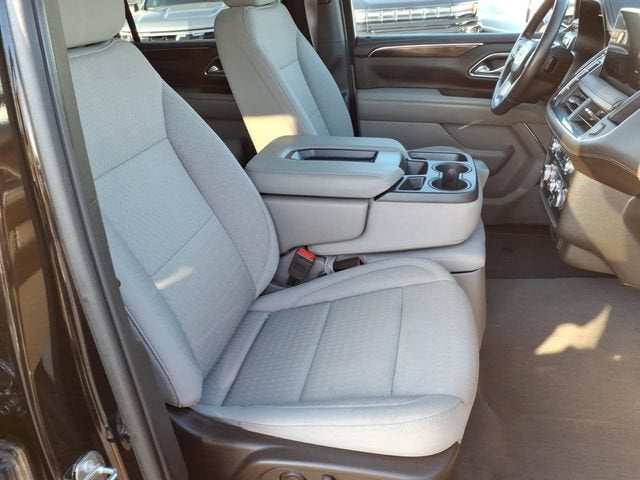 2022 GMC Yukon XL SLE