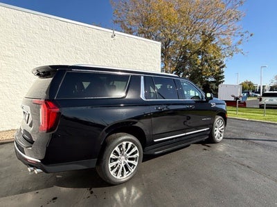 2023 GMC Yukon XL Denali