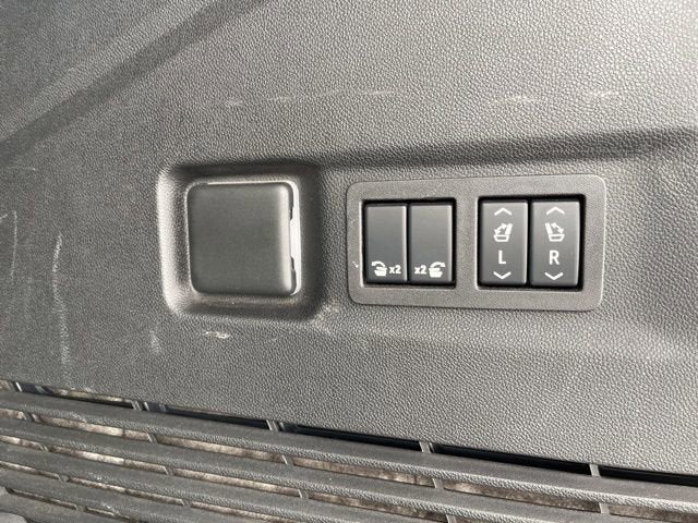 2024 GMC Yukon XL Denali Ultimate