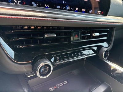 2025 Chevrolet Suburban RST