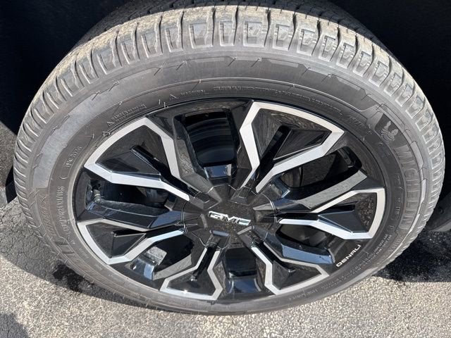 2025 GMC Sierra EV Extended Range Denali