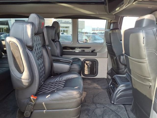 2025 GMC Savana Cargo 2500 Work Van