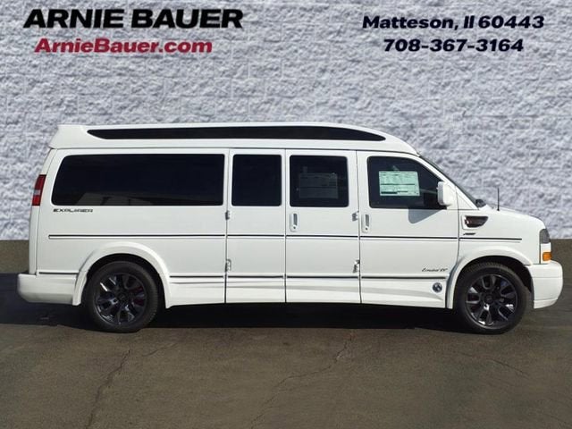 2025 GMC Savana Cargo 2500 Work Van