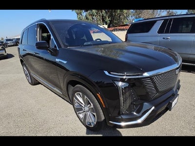 2026 Cadillac VISTIQ Luxury
