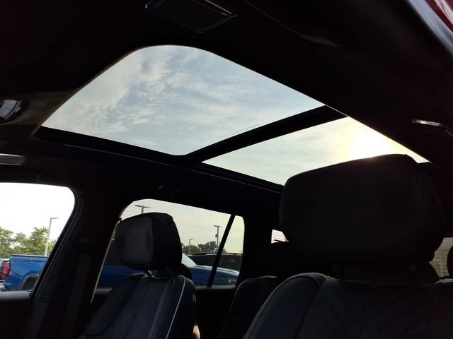 2026 Cadillac VISTIQ Platinum