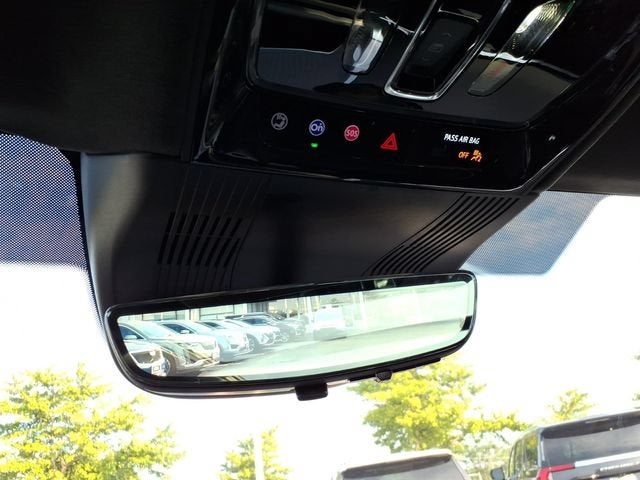 2026 Cadillac VISTIQ Platinum