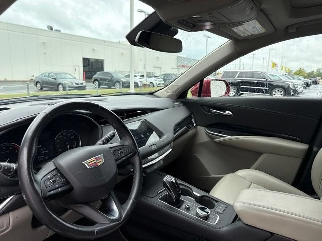 2019 Cadillac XT4 AWD Premium Luxury
