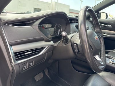 2019 Cadillac XT4 AWD Premium Luxury