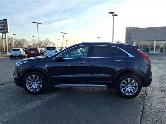 2023 Cadillac XT4 Premium Luxury