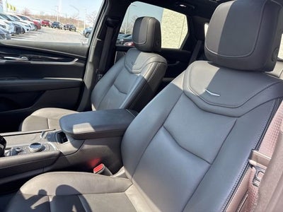 2023 Cadillac XT5 Premium Luxury