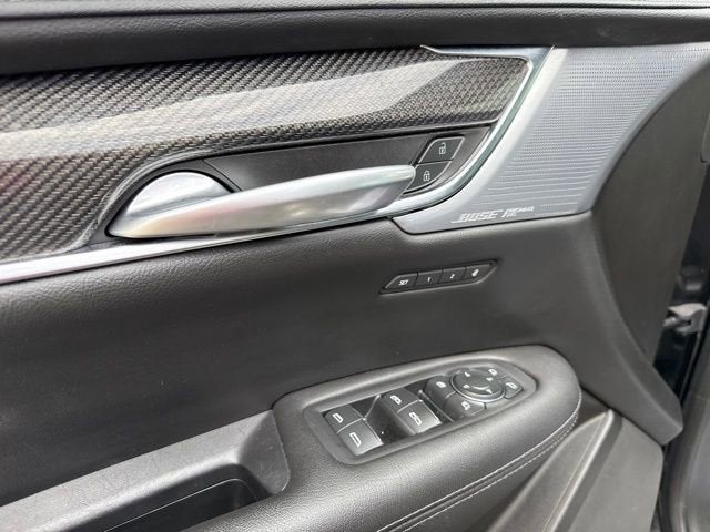 2024 Cadillac XT5 Sport