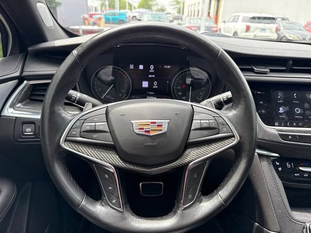 2024 Cadillac XT5 Sport