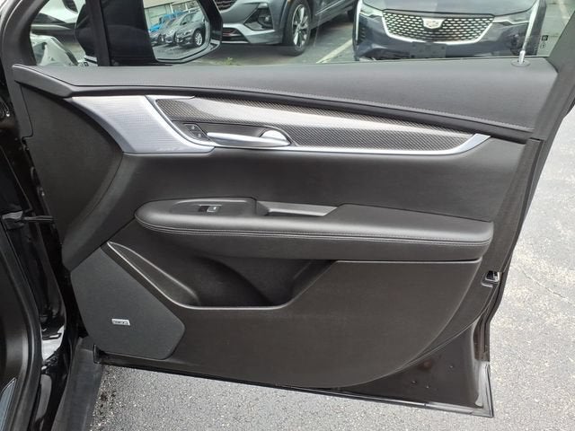 2024 Cadillac XT5 Sport