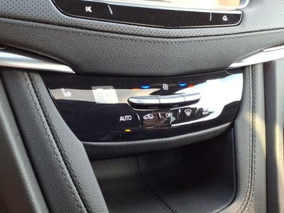 2025 Cadillac XT5 Sport