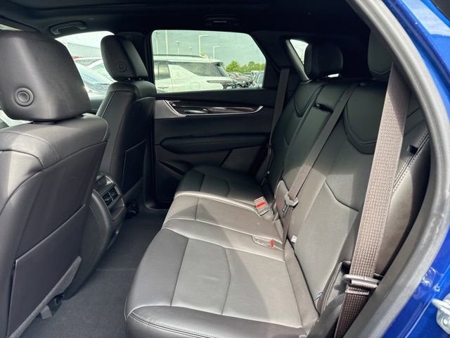 2025 Cadillac XT5 Sport