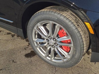 2025 Cadillac XT5 Sport