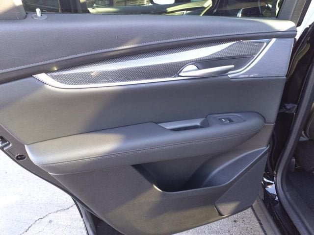 2025 Cadillac XT5 Sport