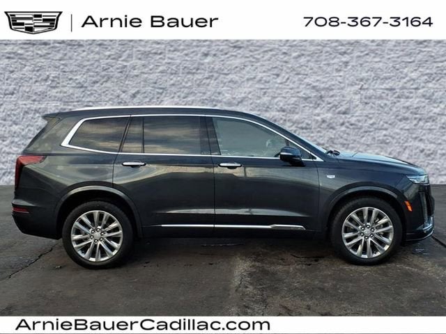 2023 Cadillac XT6 Premium Luxury