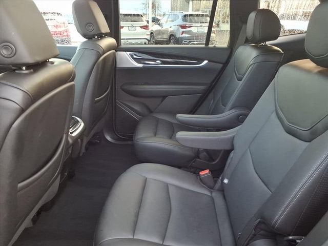 2023 Cadillac XT6 Premium Luxury