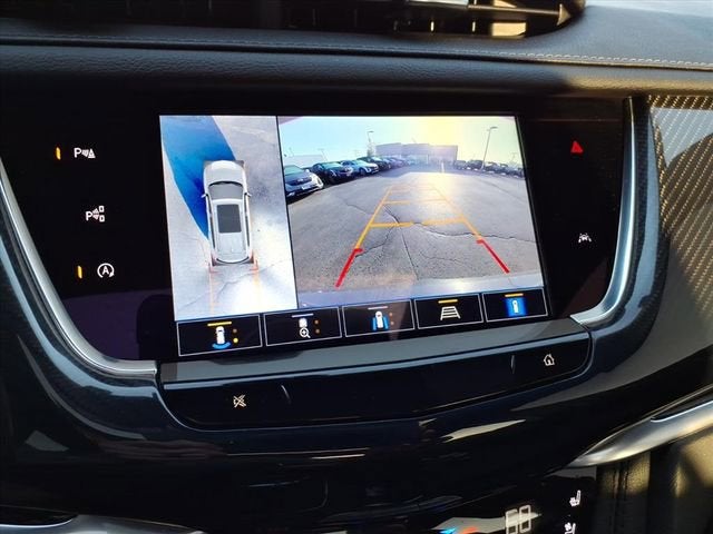 2024 Cadillac XT6 Sport