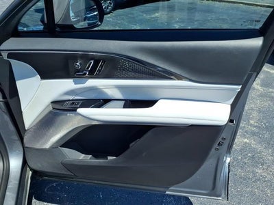 2023 Cadillac LYRIQ Luxury