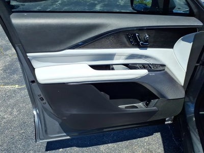 2023 Cadillac LYRIQ Luxury