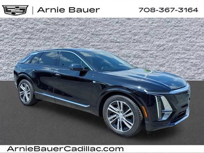 2025 Cadillac LYRIQ Luxury 1