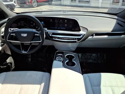 2025 Cadillac LYRIQ Luxury 1