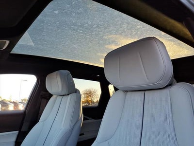 2024 Cadillac LYRIQ Luxury 1