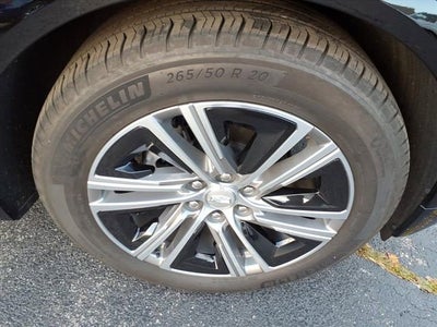 2024 Cadillac LYRIQ Luxury 1