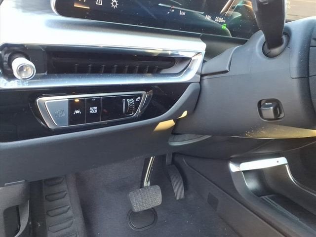 2024 Cadillac LYRIQ Luxury 1