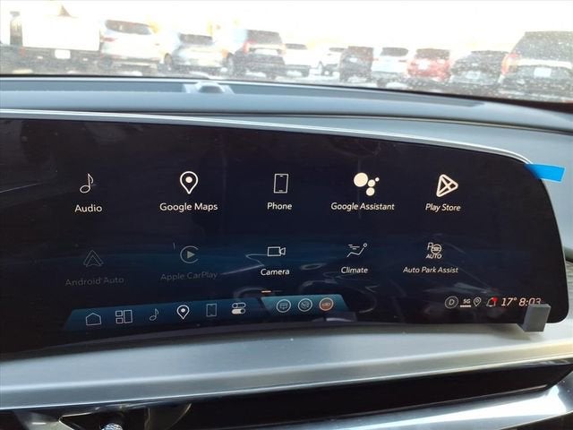 2024 Cadillac LYRIQ Luxury 3