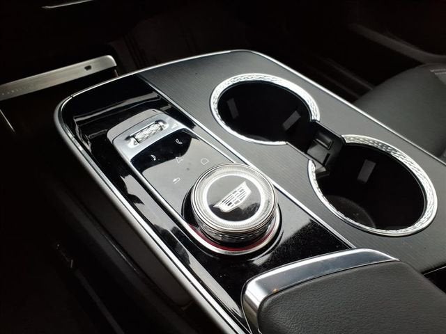 2024 Cadillac LYRIQ Luxury 3