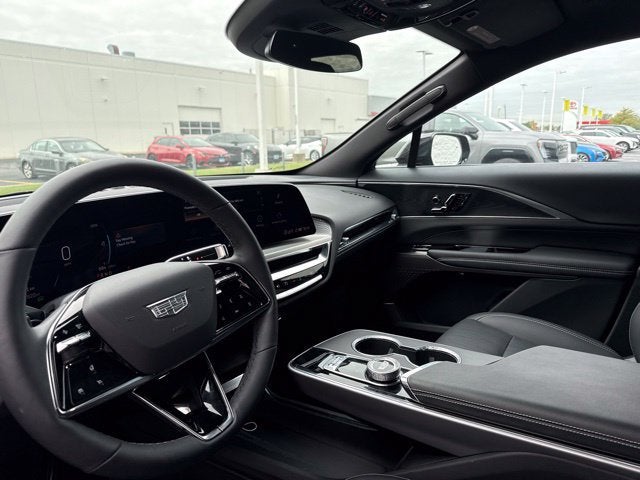 2025 Cadillac LYRIQ Sport 1