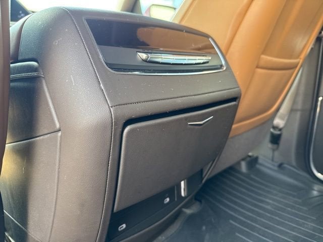 2022 Cadillac Escalade Sport