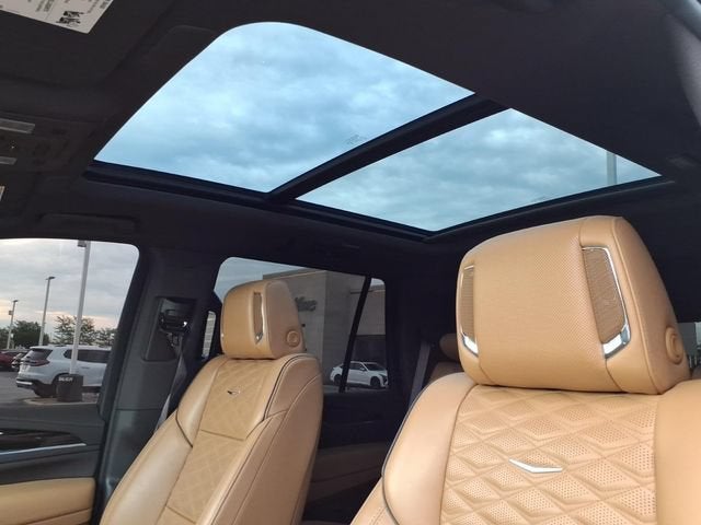 2024 Cadillac Escalade Sport