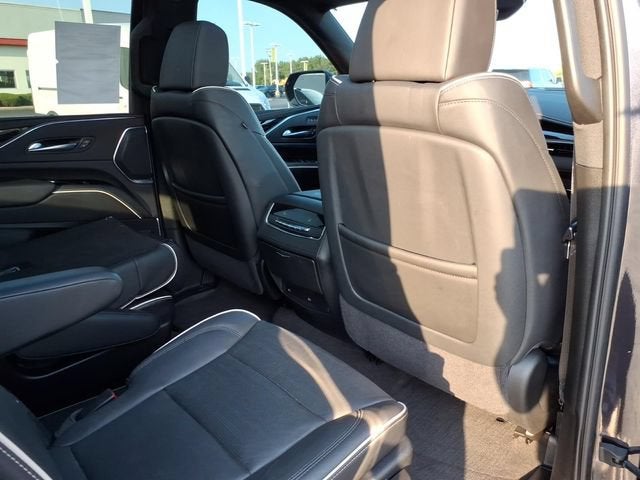 2023 Cadillac Escalade Sport