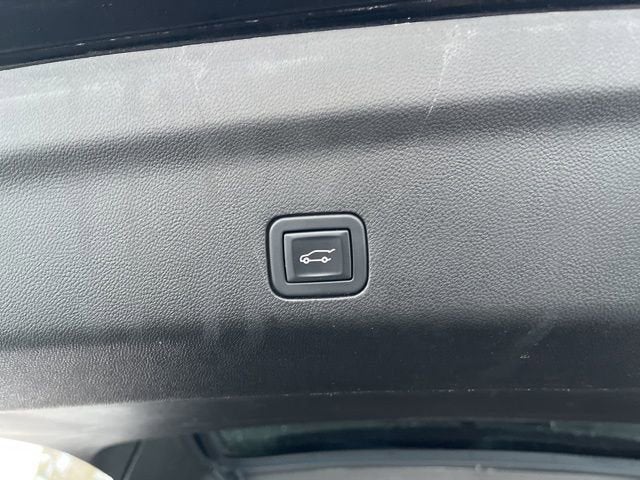 2023 Cadillac Escalade ESV Sport