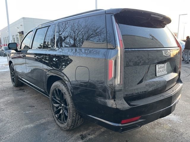 2023 Cadillac Escalade ESV Sport