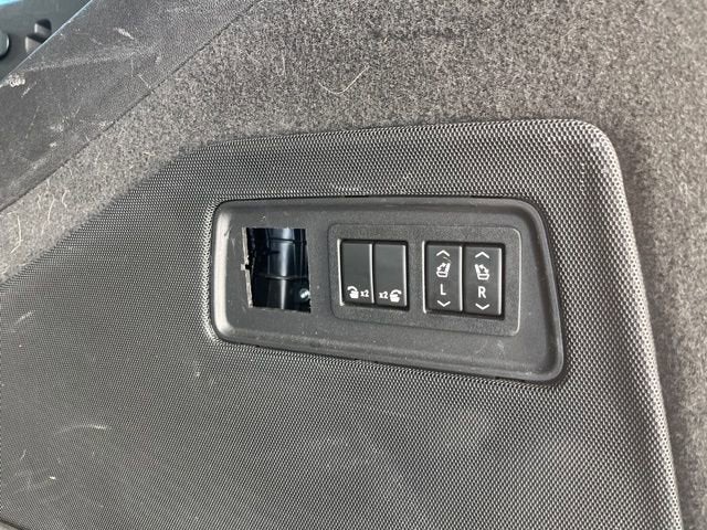 2021 Cadillac Escalade ESV Sport Platinum