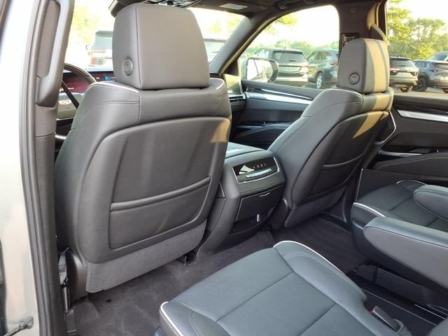 2025 Cadillac Escalade Sport